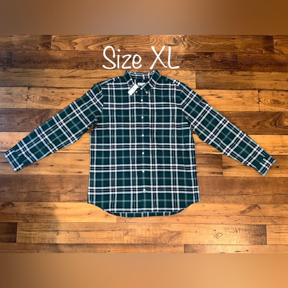 NWT- Gap Oxford Button Down for Men- Size XL